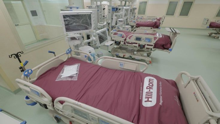 Terapie intensive da "arancione". E il reparto inaugurato non c'è