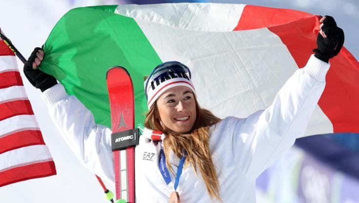 Goggia bronzo in discesa alle Olimpiadi di Milano Cortina: “Era l’unico colore che mi mancava”