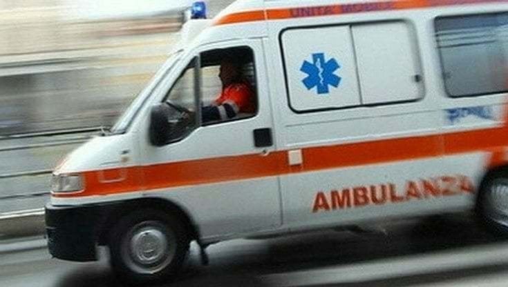 Manfredonia, accende stufa elettrica e prende fuoco: 85enne muore in casa