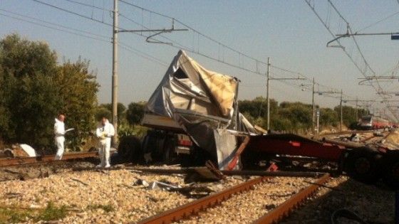 Macchinista morto a Cisternino, condannato a 4 anni l'autista del tir