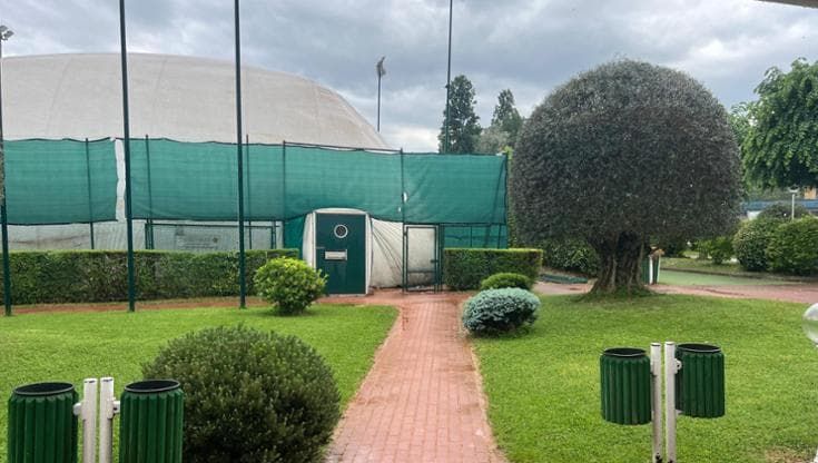 Svolta Nettuno Tennis, il Comune cerca un responsabile temporaneo. I gestori: “Subito al Tar”