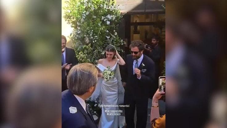Tommaso Paradiso si è sposato: alle nozze a Capalbio anche Jovanotti