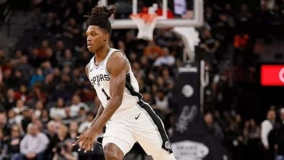 Basket, Nba; Lonnie Walker choc: "Da bambino vittima di abusi sessuali"