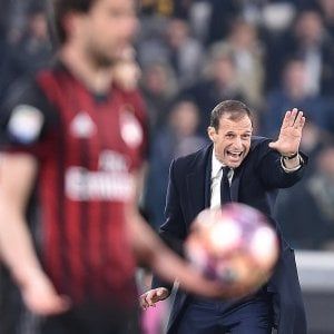 Juventus, Allegri: "Il rigore? Quando li danno a noi è sempre un bordello". Dybala: "Sono sei anni che si lamentano"