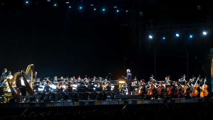 Riccardo Muti con l’orchestra Cherubini conquista le platee estive