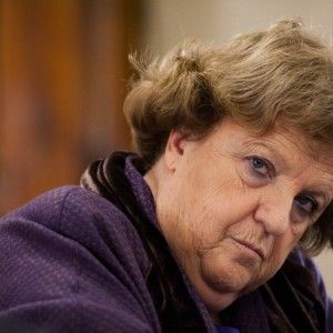 Cancellieri: "Non ho mentito". Letta conferma fiducia. Napolitano la vede. Renzi insiste: "Se ne deve andare"
