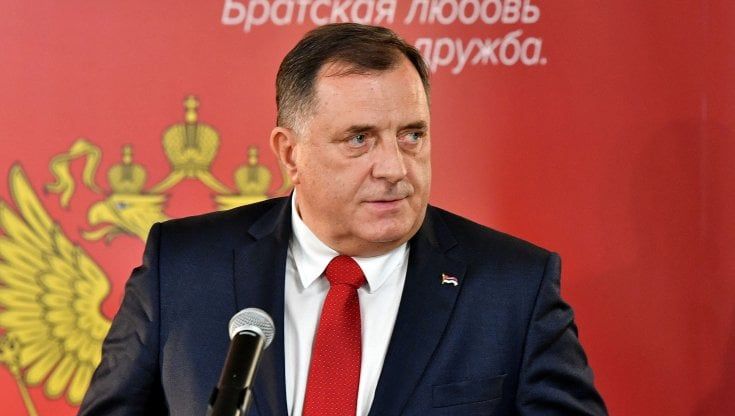 Il leader serbo-bosniaco Dodik: “Ecco perché stimo Putin. Mi ascolta e non mi chiede nulla a differenza dei leader occidentali”
