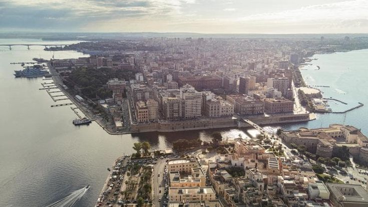 Porti sempre più efficienti e digitali nel Sud Italia, il contributo dei fondi europei