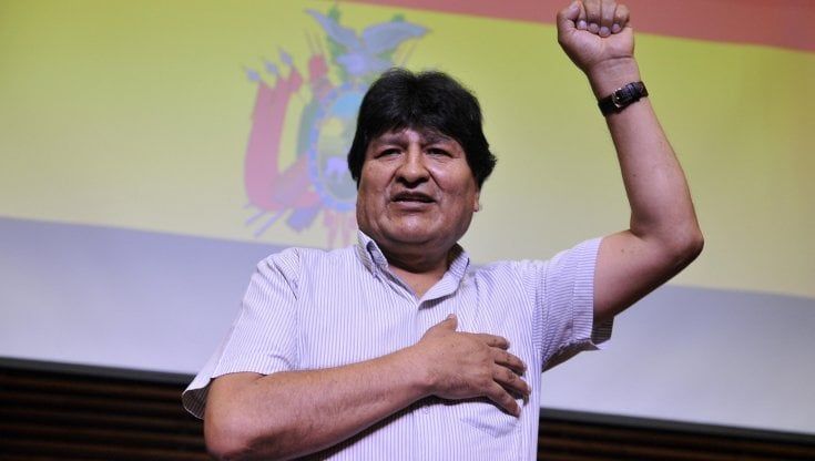 Bolivia, il ritorno di Morales. Il leader eterno torna a casa: "Sarà un bagno di folla"