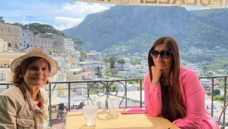  L’influencer napoletana Mariagrazia Imperatrice ricoverata d’urgenza a Londra: migliaia di messaggi di solidarietà