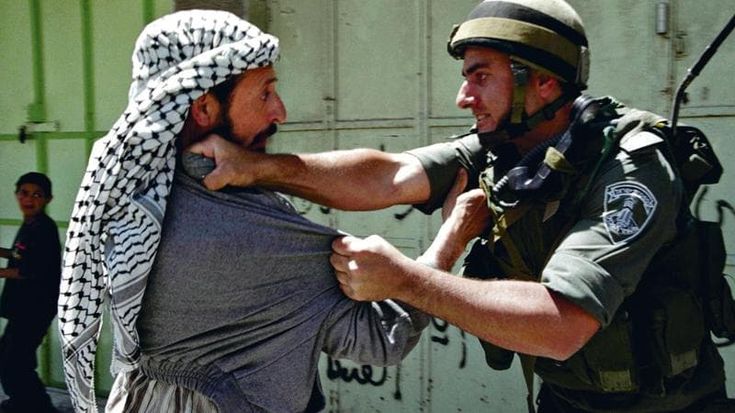 Lawrence Wright: “Cerco la pace tra Israele e Palestina almeno in un romanzo”