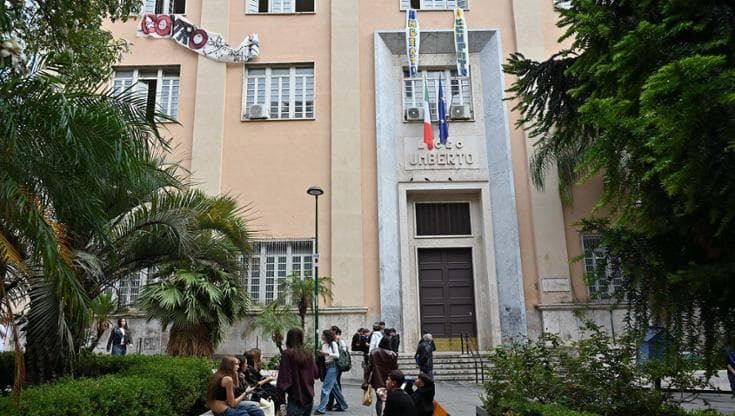 Licei, la protesta di Napoli segue la Francia sono cinque le scuole occupate