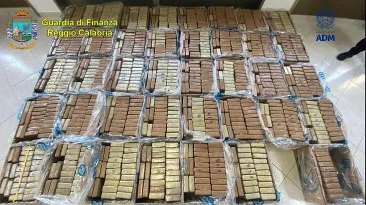 ’Ndrangheta, le memorie del boss pentito Pasquino: “Ecco chi ha preso i soldi”