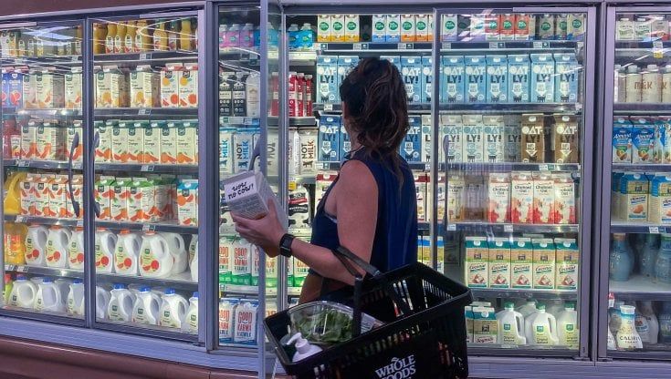 Fed verso un nuovo rialzo dei tassi, potrebbe essere "maxi". Voto italiano, fari dei mercati sul distacco pro-Meloni