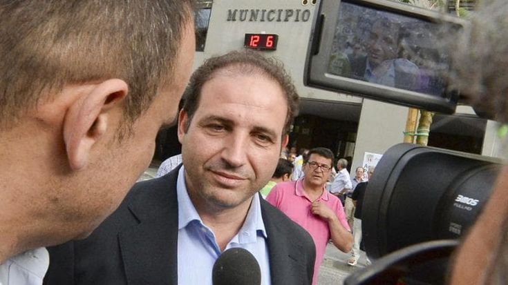 Sigilli a beni per 300mila euro per l’ex sindaco di Giugliano