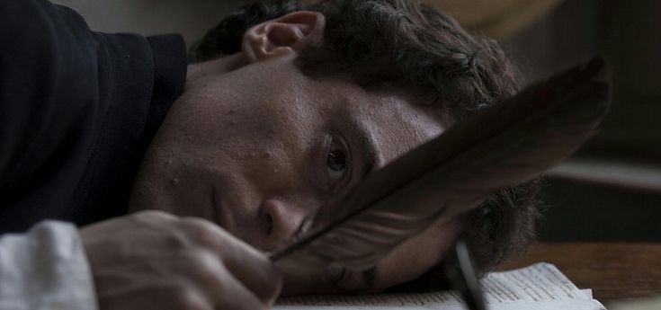 Code e posti esauriti per Giacomo Leopardi, il film di Martone supera tutti