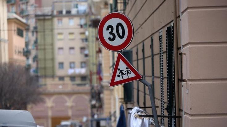 Zone 30 a Genova, anche gli incidenti sfiorati mappati per censire le strade più a rischio sicurezza