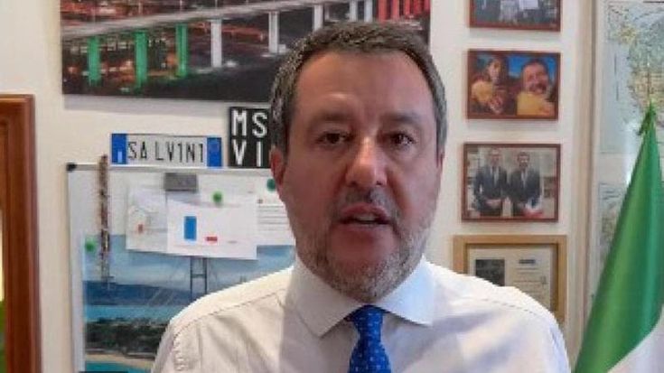 Lega, Salvini ai ribelli: “Sì a due associazioni, una anche al Sud”
