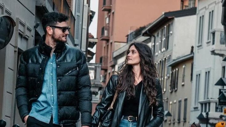 Fidanzati si schiantano in scooter nel Milanese, i corpi trovati da un runner in un fosso ore dopo
