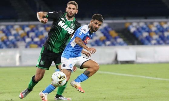 Serie A verso l'innovazione, Gravina pensa a playoff e playout