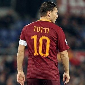 Roma, caccia al biglietto per l'ultima di Totti: sold out in meno di otto ore