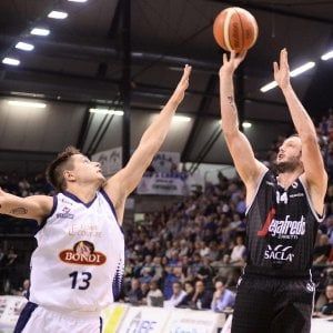 Segafredo, tre vittorie, poi il digiuno. Rosselli promette: "Ci rifaremo" 