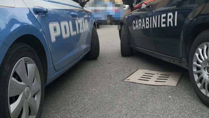 Due esercenti minacciati con il coltello e rapinati: un arresto a Parma