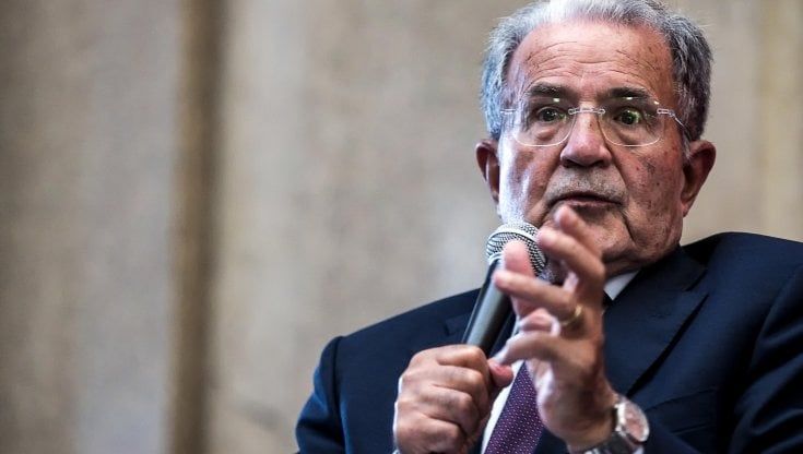 Prodi: "Un suicidio sciogliere il mio Pd, ma non sia più elitario"