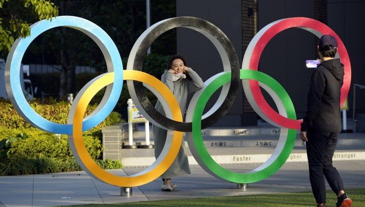 Tokyo2020 resta in bilico: stato di emergenza in Giappone. Vittorie russe premiate sulle note di Tchaikovsky 