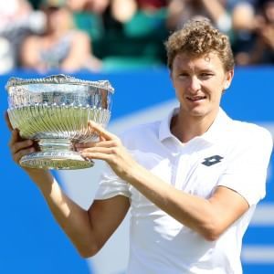 Tennis, ultimi test verso Wimbledon: sull'erba vincono Istomin e Bencic