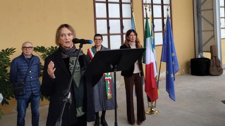 Torino intitola un giardino a John Lennon. La sorella: “Un luogo dove poter pensare alla pace”