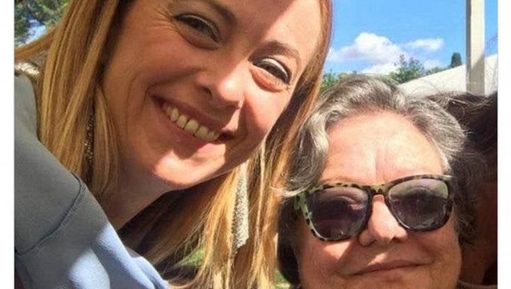 La narrazione forzata di Meloni e il dovere di trasparenza dei leader in democrazia