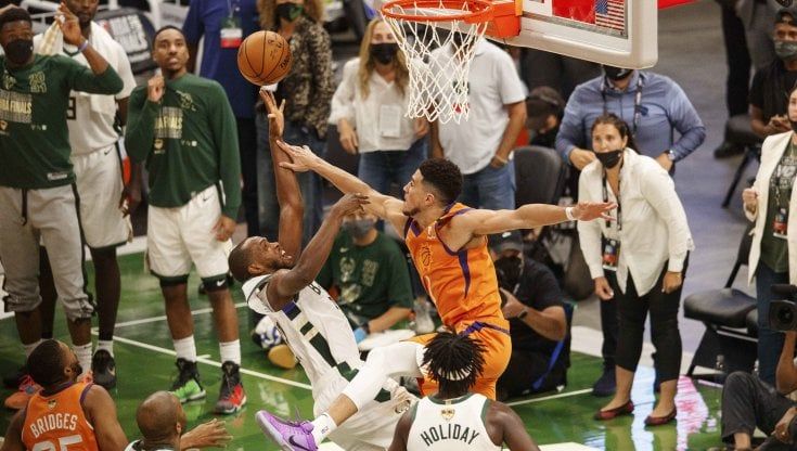 Nba, Booker nel nome di Kobe ma a Phoenix non basta