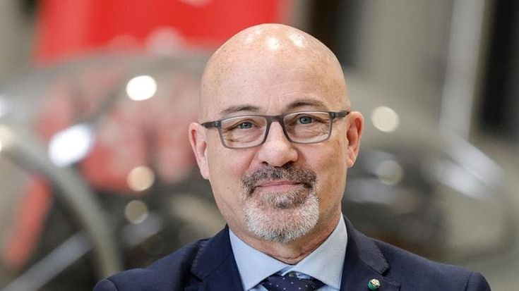 Leonardo fa il pieno di ordini con ricavi sopra i 10 miliardi