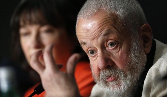 Mike Leigh: "Il mio Mr. Turner, rivoluzionario<br />eccentrico e pieno di umanit&agrave;"