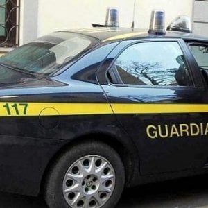 Foggia, truffa da 1,5 milioni di euro sui fondi Ue: 11 indagati per terreni e aziende fantasma 