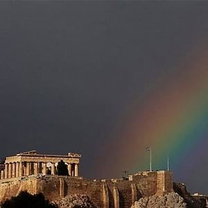 Atene, le accuse alla Troika: "Salvate le banche e non i greci"