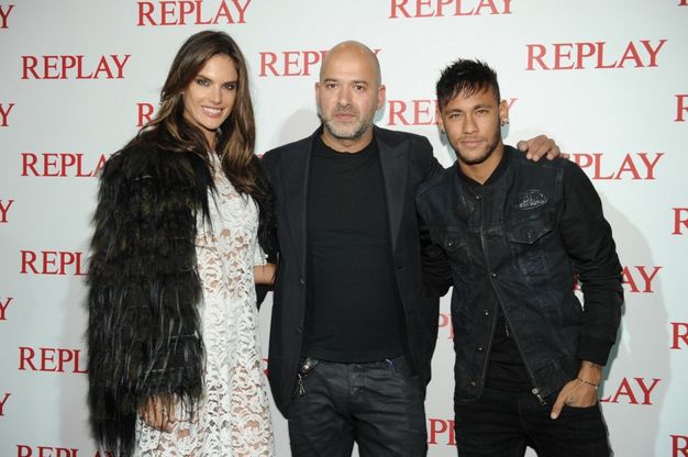 Milano, Neymar tra le stelle della Settimana della moda