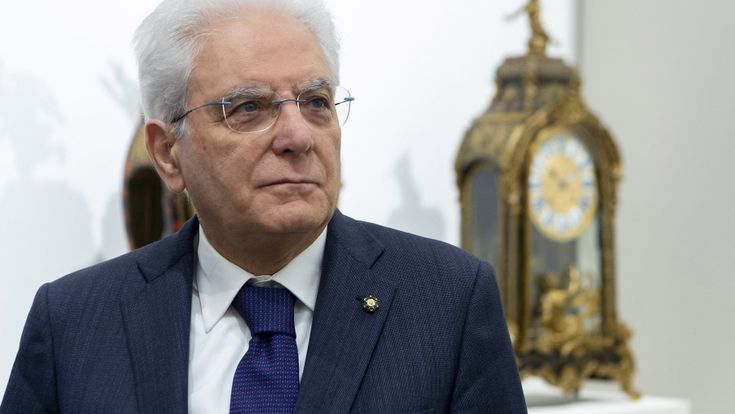 Mattarella vuole un governo di tregua affidato a un tecnico