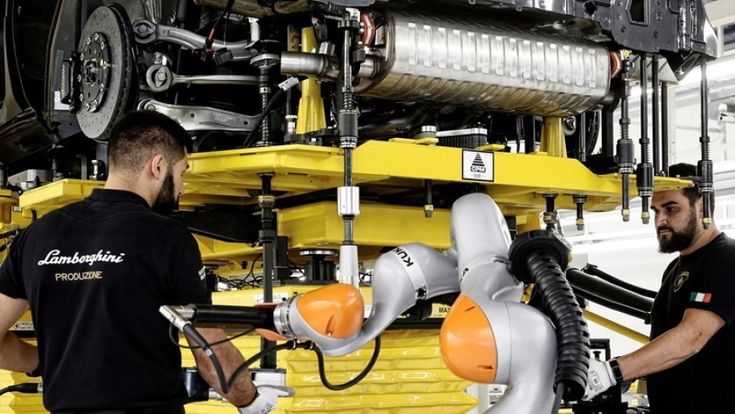 Lamborghini: "Ad Audi piace la via emiliana al modello tedesco"