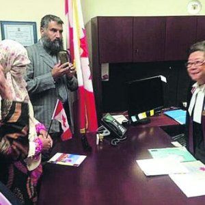 "Io voglio il niqab". Il velo di Zunera che sfida il Canada e l'idea di tolleranza