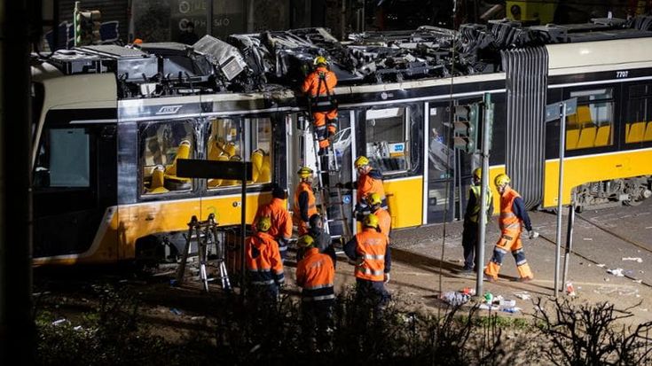 Il lutto, gli sfollati, i danni: il giorno dopo più triste nell’incrocio maledetto