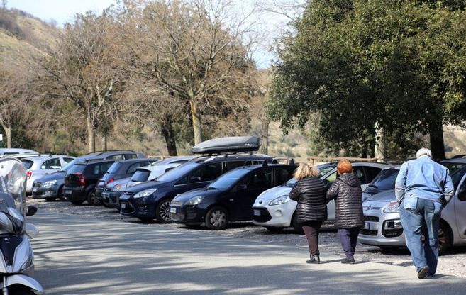 Genova, ultima domenica in zona gialla