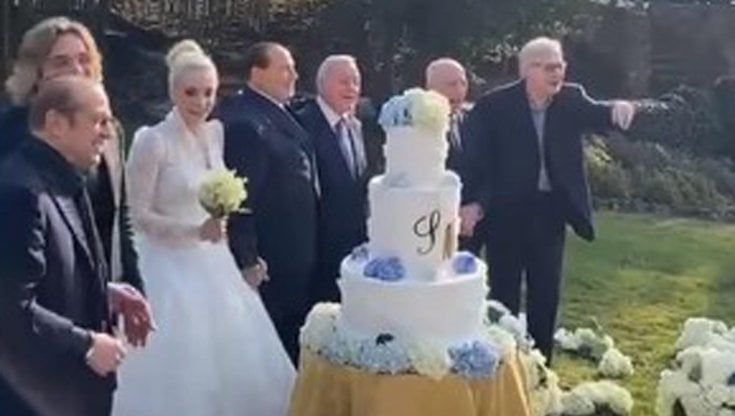 Berlusconi-Fascina: il matrimonio simbolico a Villa Gernetto. Lo sposo: "Salvini l'alleato più affidabile"