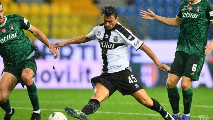 Serie B, Parma: Mihaila riprende il Pisa, 1-1. Primo punto per l'Alessandria. Vincono Ternana e Cremonese 