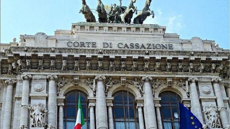 Gruppo Ini, ricatti con ispezioni e sequestri. Sindacalista e maresciallo condannati in Cassazione