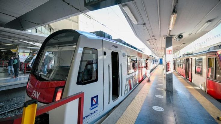 Vesuviana, una maledizione: a rischio la consegna dei nuovi treni dalla Spagna