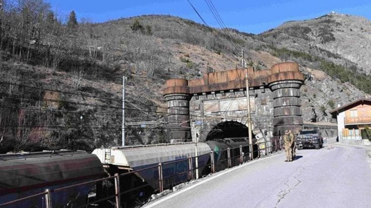 Uno studio per ripristinare i binari beffa di Modane
