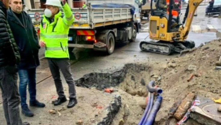 Torino, parte la primavera dei cantieri stradali. Lo Russo ai torinesi: “Abbiate pazienza”