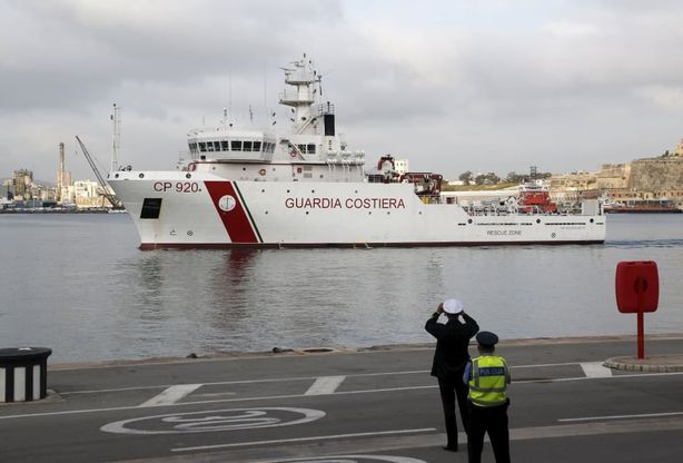 Strage Canale di Sicilia, l'arrivo delle salme a Malta